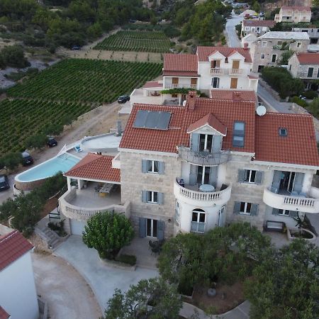 Villa Franka With Swimming Pool ボル エクステリア 写真
