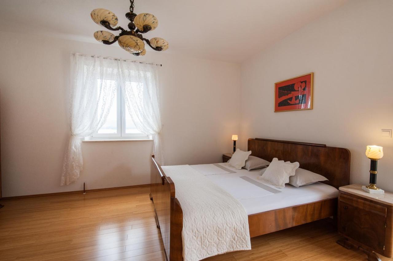 Villa Franka With Swimming Pool ボル エクステリア 写真