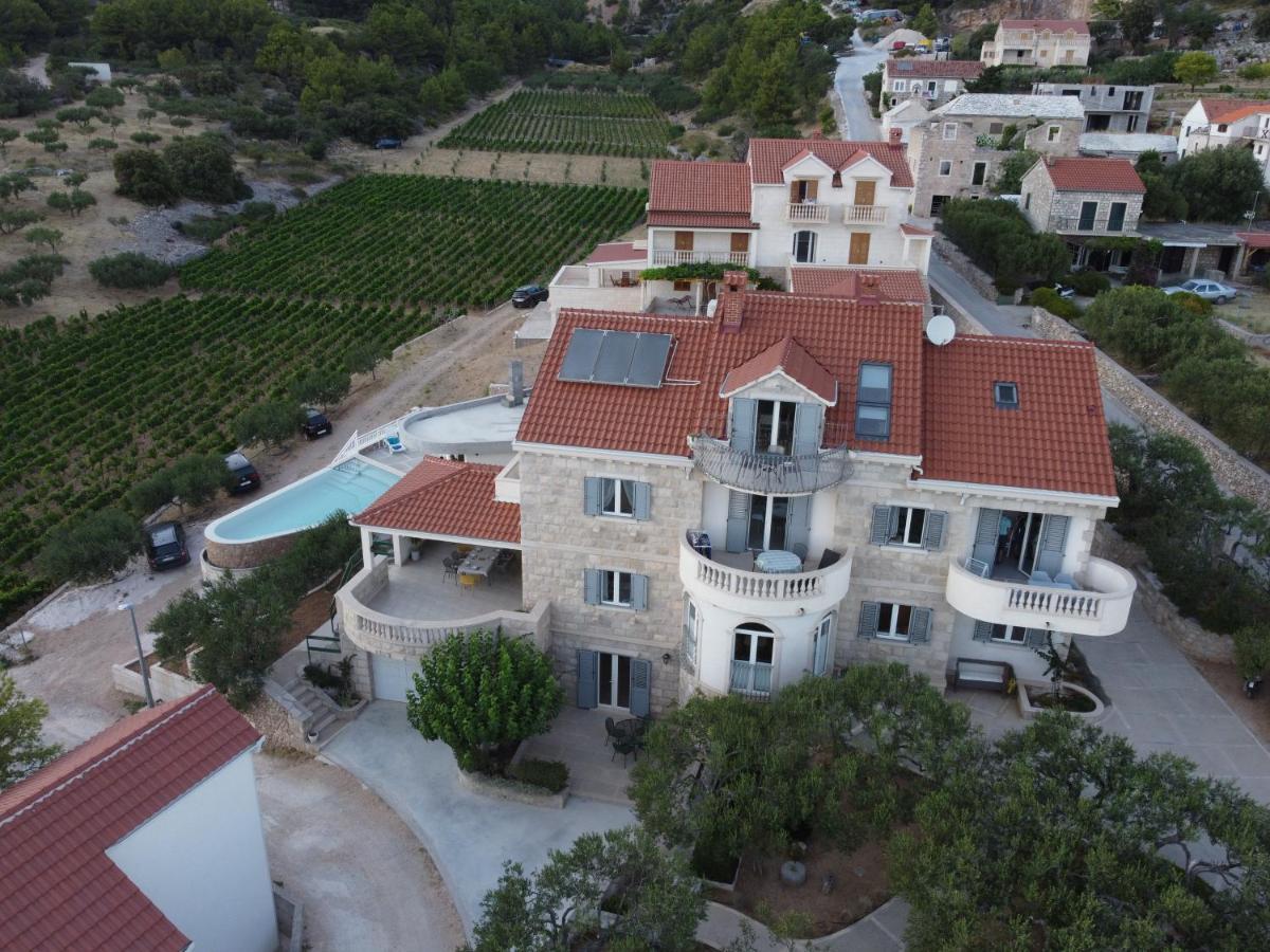 Villa Franka With Swimming Pool ボル エクステリア 写真