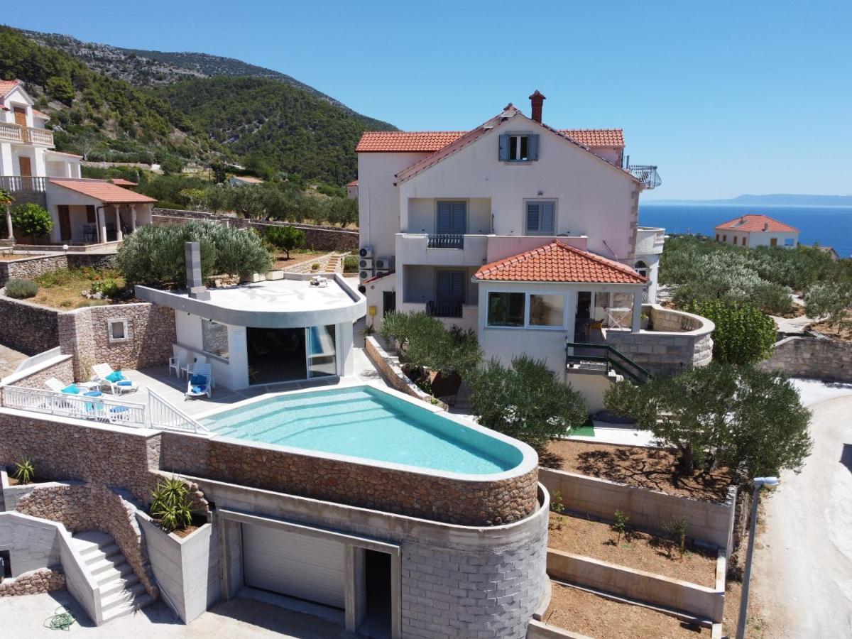 Villa Franka With Swimming Pool ボル エクステリア 写真