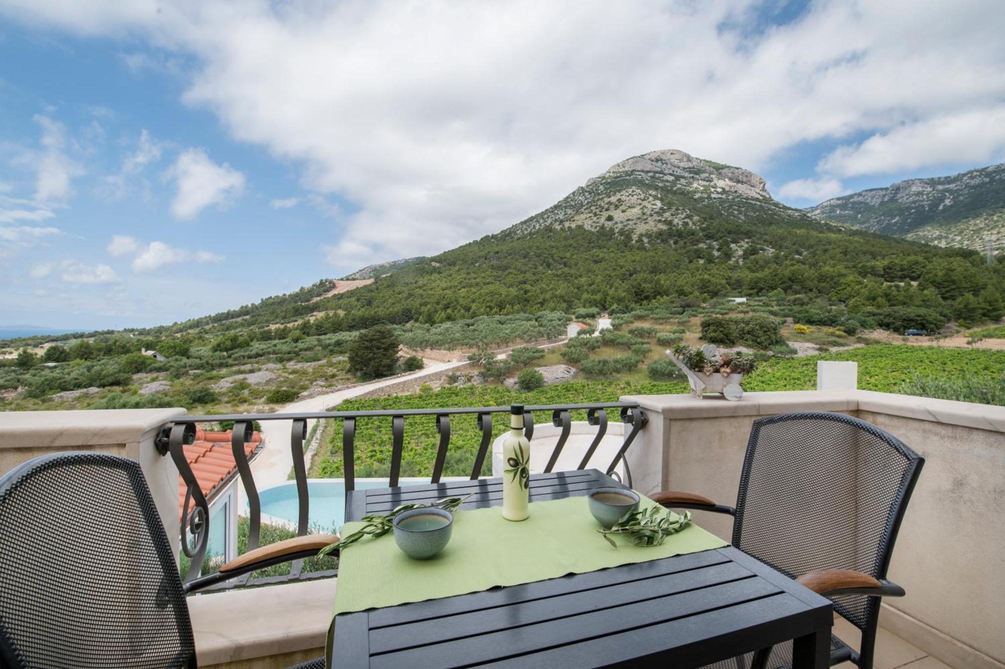 Villa Franka With Swimming Pool ボル エクステリア 写真