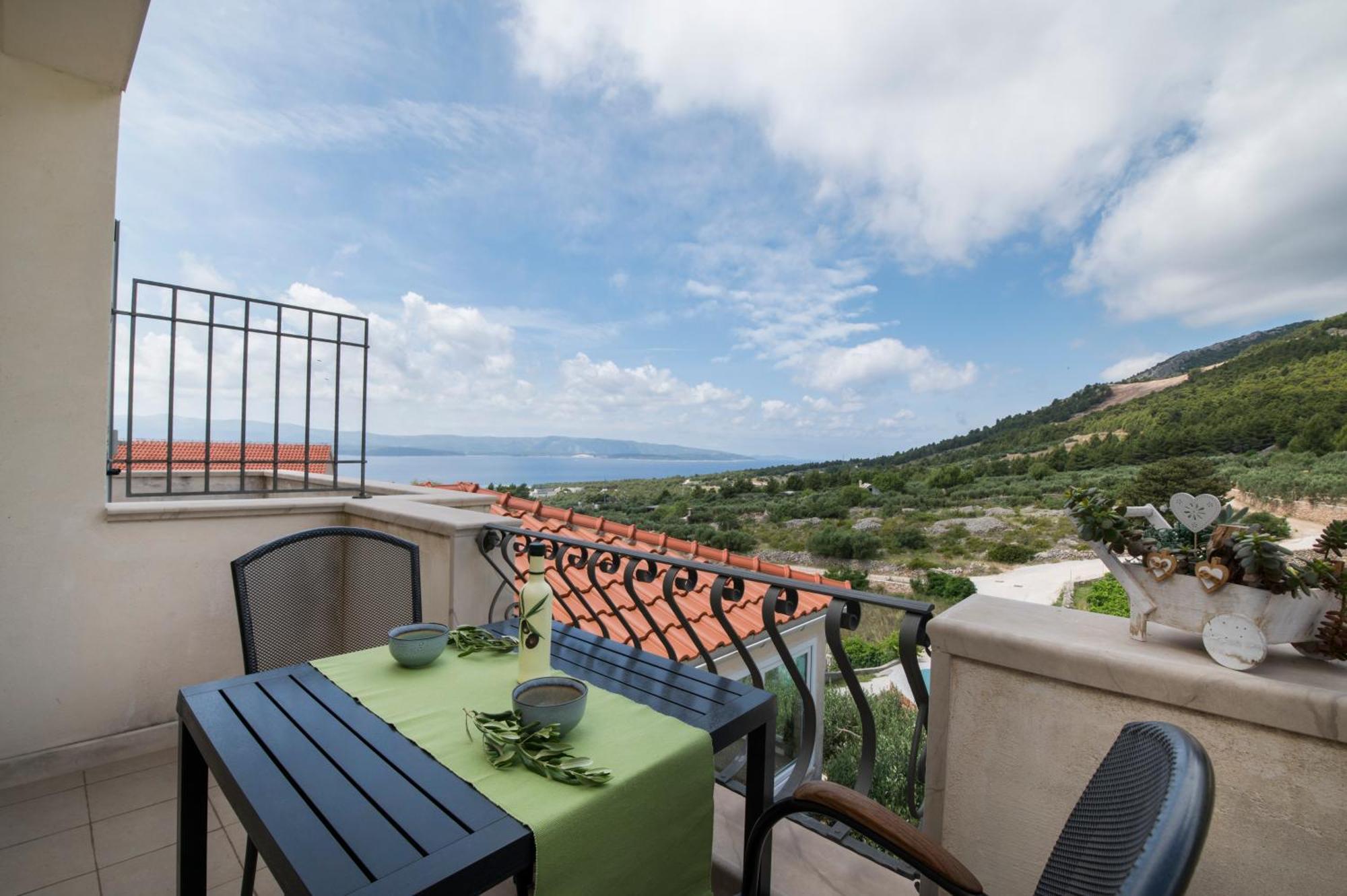 Villa Franka With Swimming Pool ボル エクステリア 写真